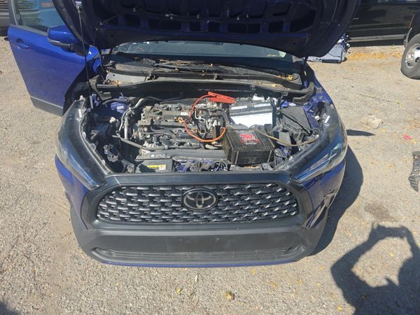2023 TOYOTA COROLLA CROSS LE