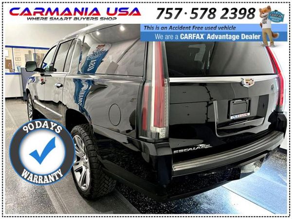 2017 CADILLAC ESCALADE
