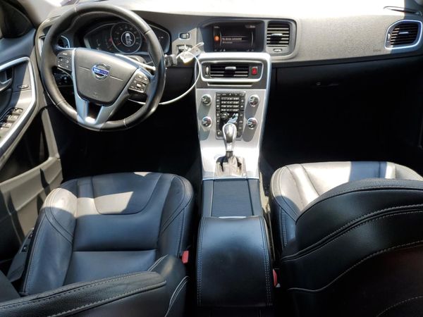 2018 VOLVO S60