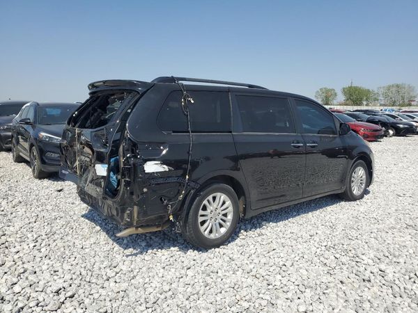 2014 TOYOTA SIENNA