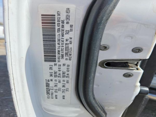2013 RAM 1500 SLT