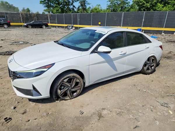 2021 HYUNDAI ELANTRA SEL w/ Premium Pkg