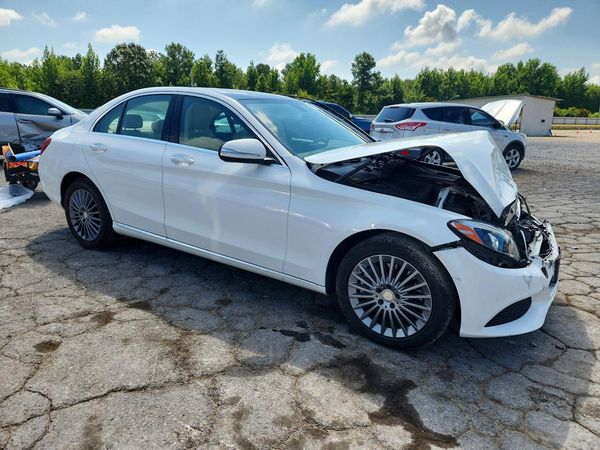 2015 MERCEDES-BENZ C 4-MATIC