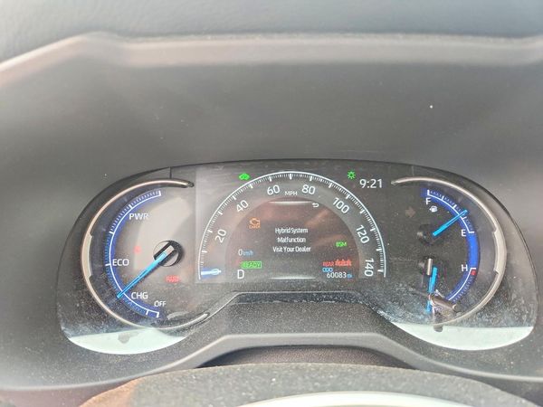 2025 TOYOTA RAV4 LE
