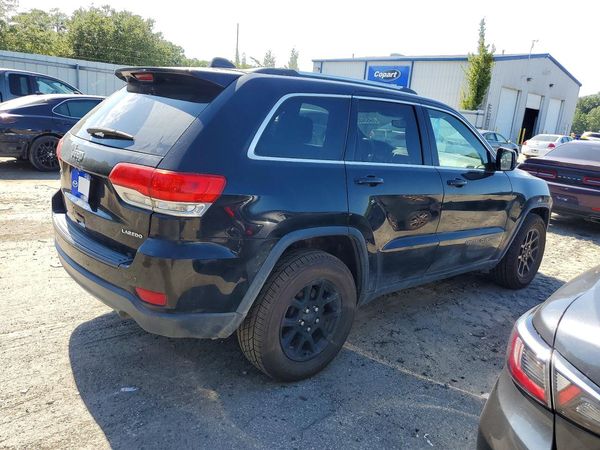 2017 JEEP GRAND CHEROKEE LAREDO 4X2