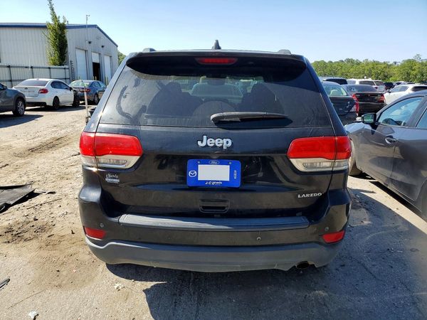 2017 JEEP GRAND CHEROKEE LAREDO 4X2