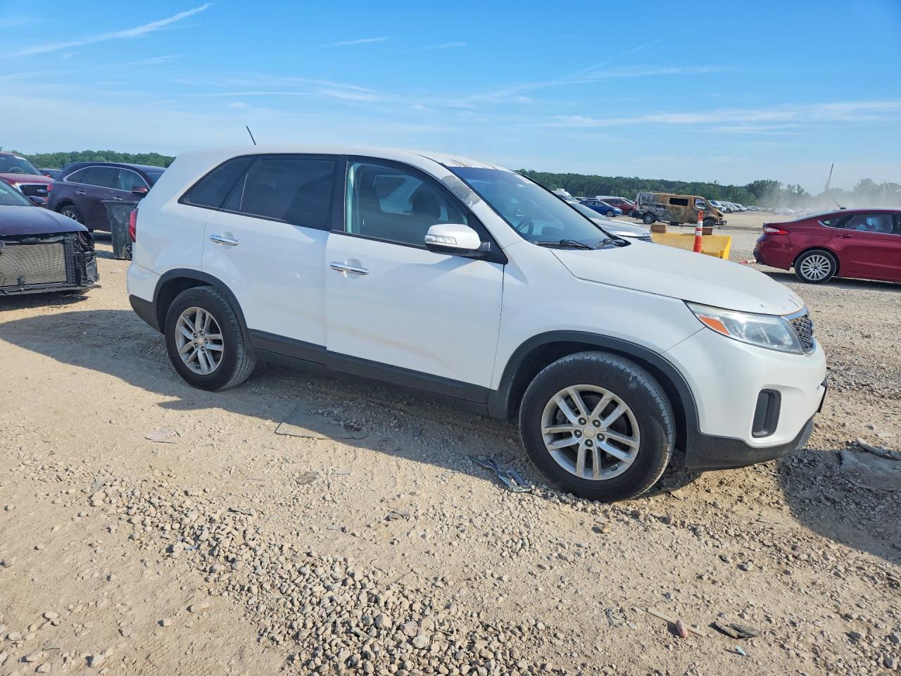 2015 KIA SORENTO GL