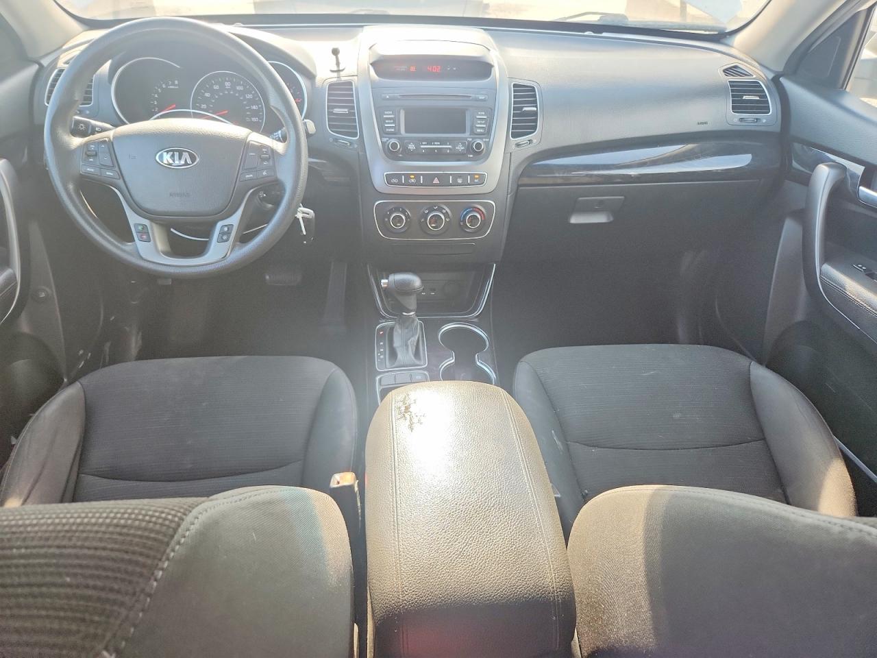 2015 KIA SORENTO GL