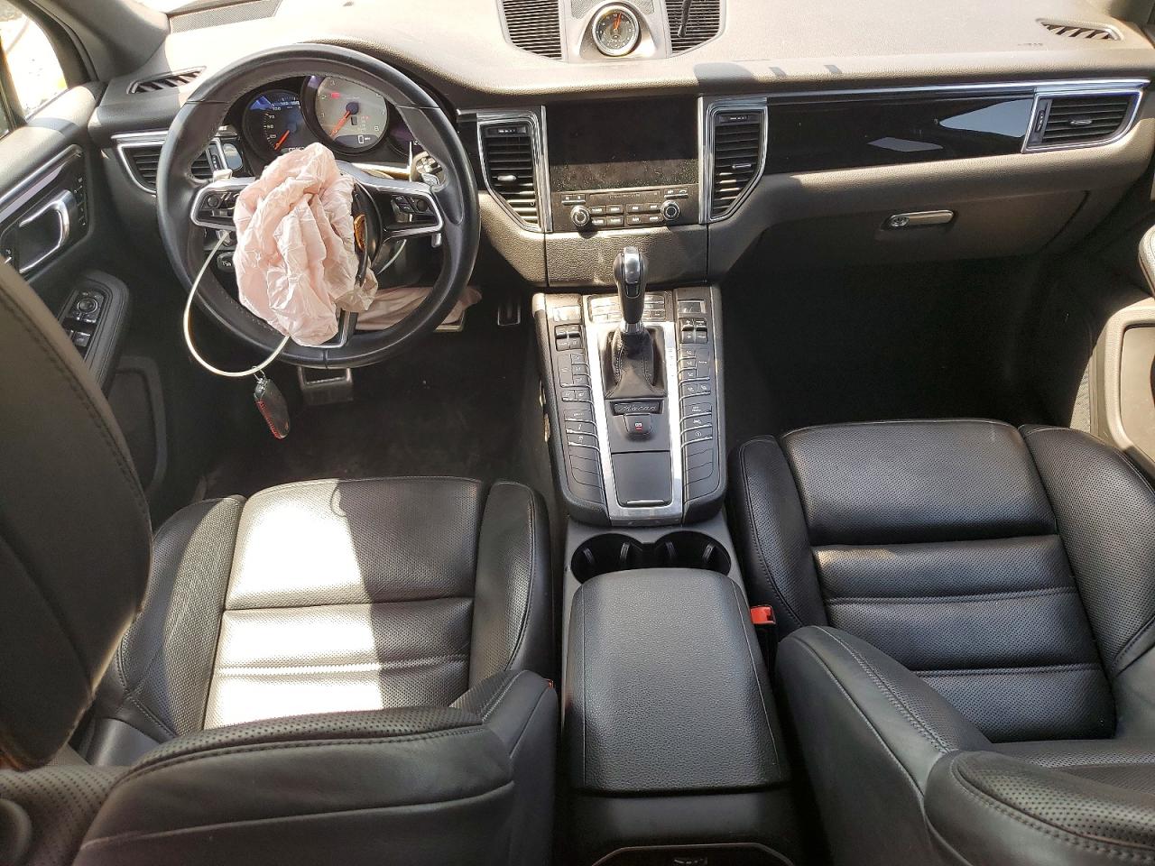2018 PORSCHE MACAN Macan S