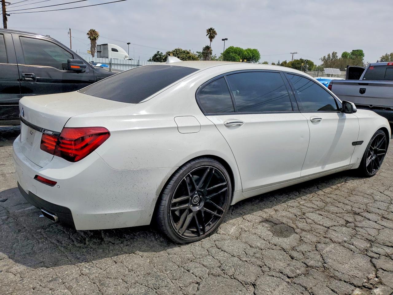 2015 BMW 750 750Li/Alpina B7