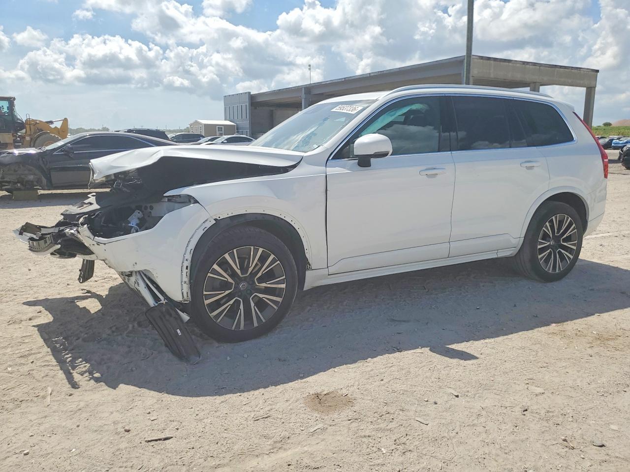 2022 VOLVO XC90 Momentum (excl S60)