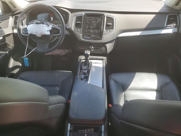 2022 VOLVO XC90 Momentum (excl S60)