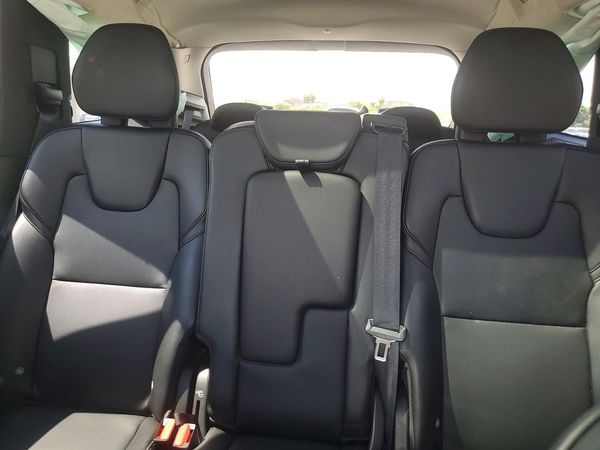 2022 VOLVO XC90 Momentum (excl S60)