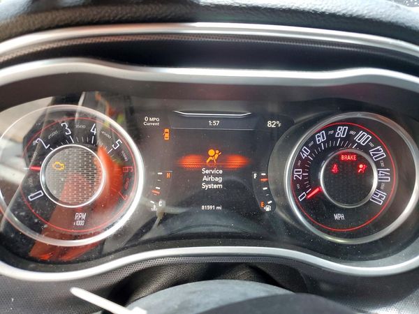 2015 DODGE CHALLENGER SXT Plus