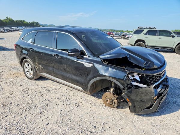 2022 KIA SORENTO