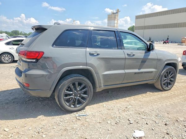 2022 JEEP GRAND CHEROKEE WK LAREDO 4X4