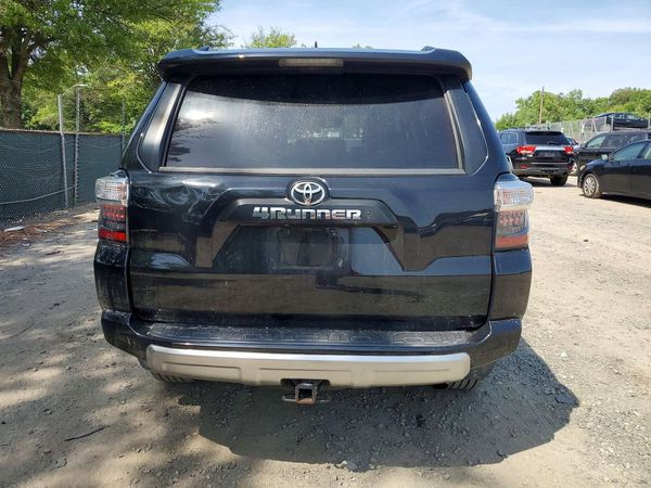 2020 TOYOTA 4RUNNER