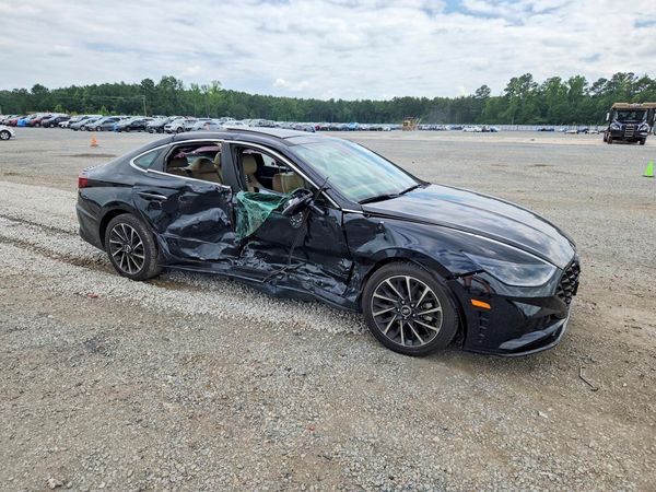 2021 HYUNDAI SONATA