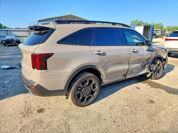 2025 KIA SORENTO