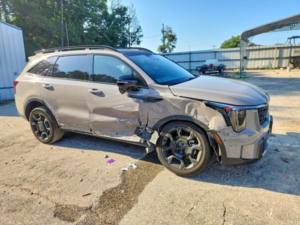 2025 KIA SORENTO