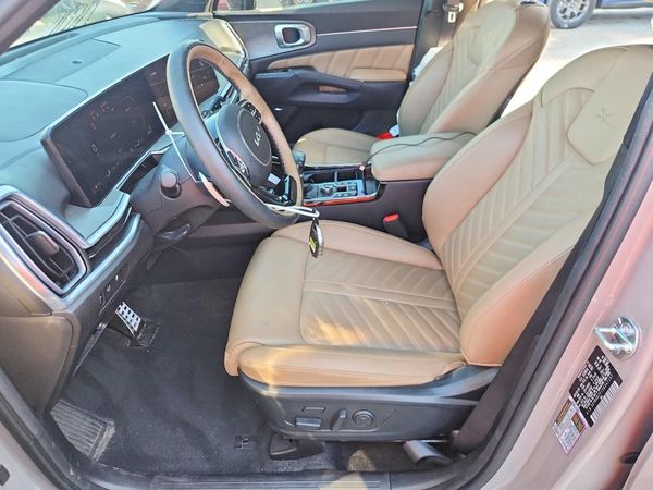 2025 KIA SORENTO