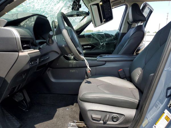 2026 TOYOTA GRAND HIGHLANDER
