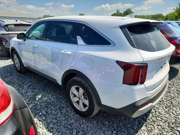 2025 KIA SORENTO LX