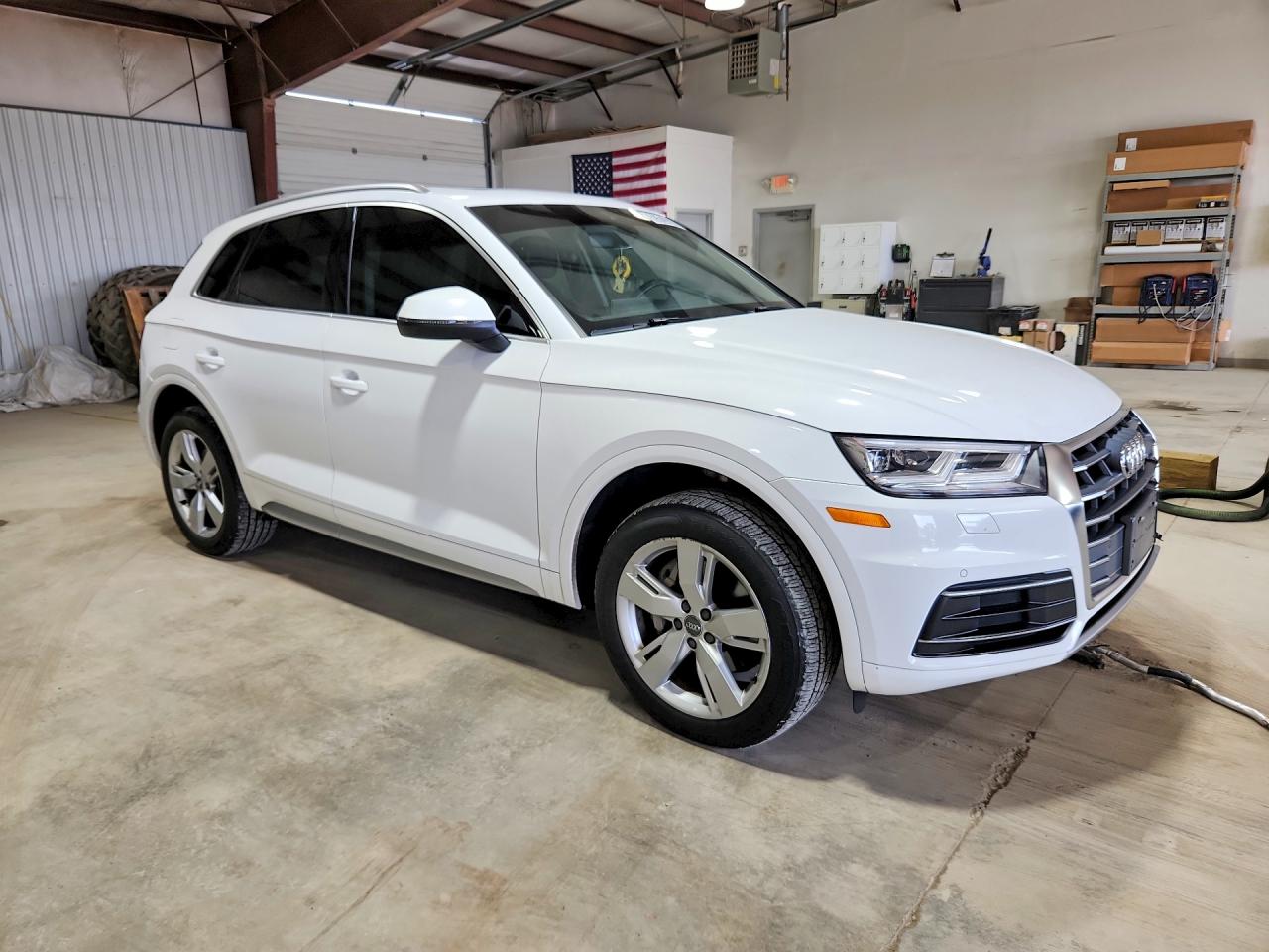 2018 AUDI Q5 quattro Premium Plus