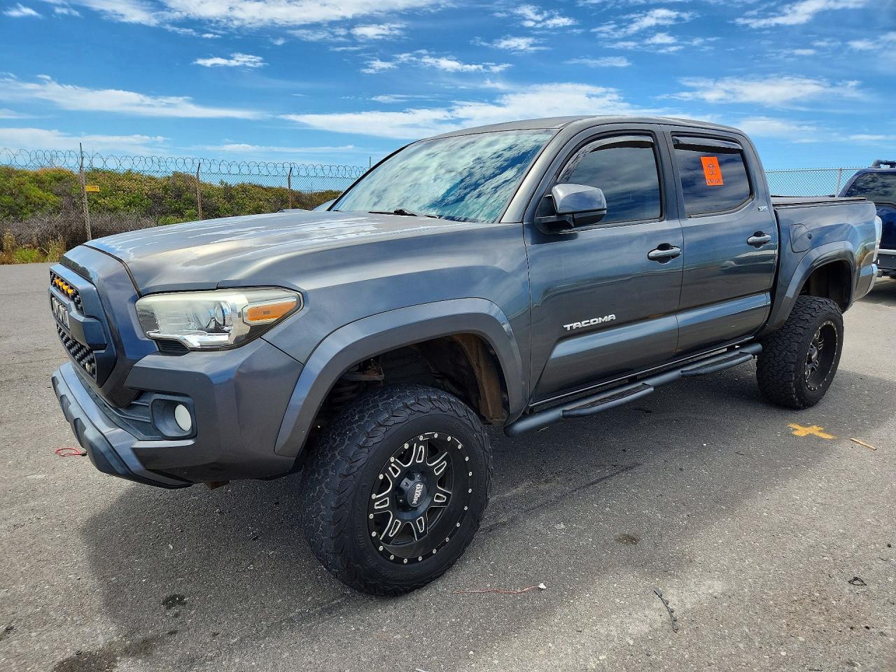 2016 TOYOTA TACOMA