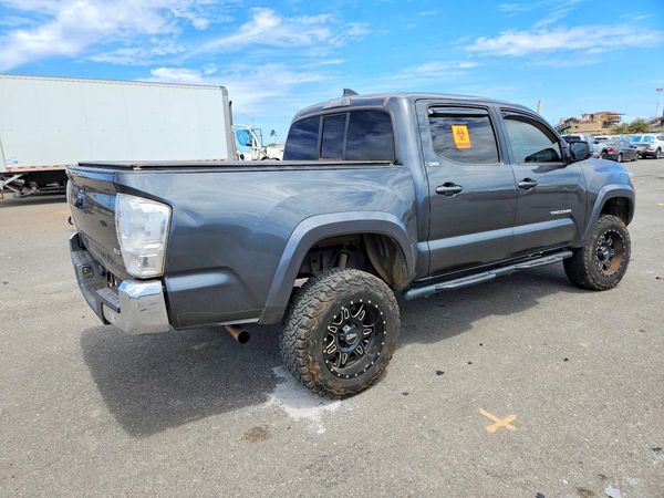2016 TOYOTA TACOMA