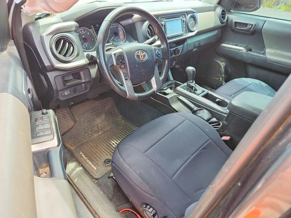 2016 TOYOTA TACOMA