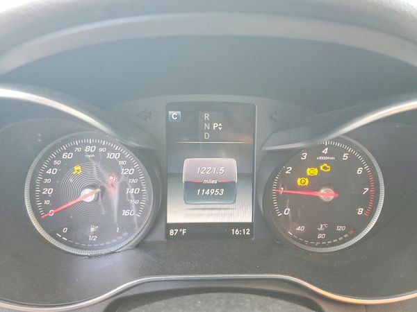 2016 MERCEDES-BENZ C C300