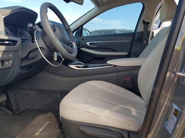 2023 HYUNDAI SONATA
