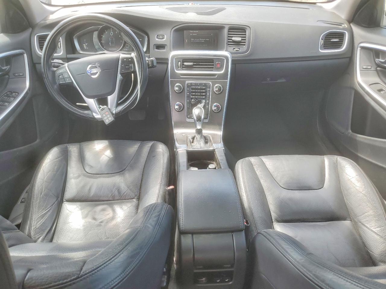 2014 VOLVO S60