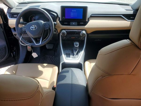 2025 TOYOTA RAV4