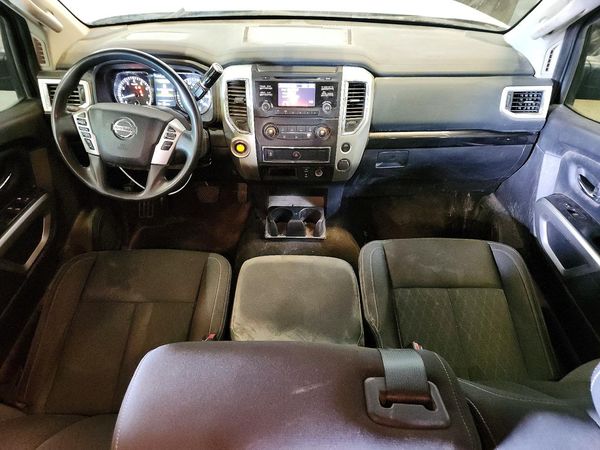 2018 NISSAN TITAN
