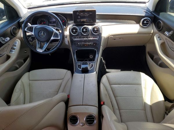 2016 MERCEDES-BENZ GLC GLC300