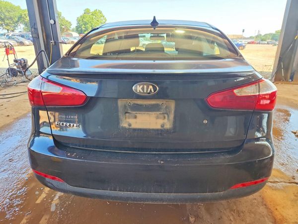 2015 KIA FORTE GL(Middle-low grade)