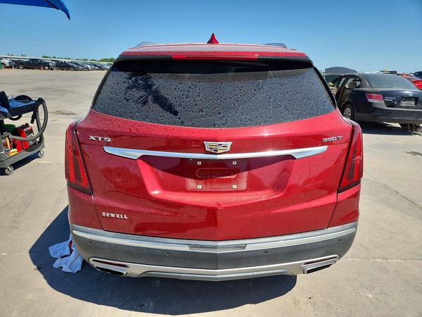 2021 CADILLAC XT5 Premium Luxury