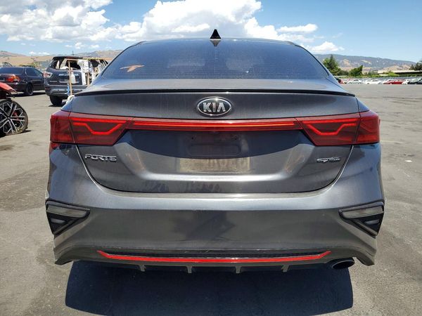 2020 KIA FORTE GT Line