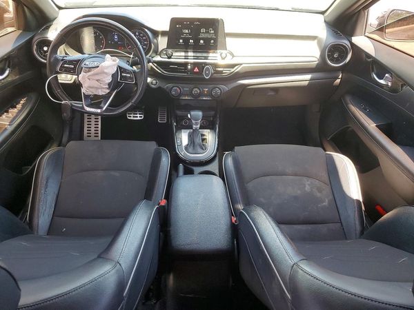 2020 KIA FORTE GT Line