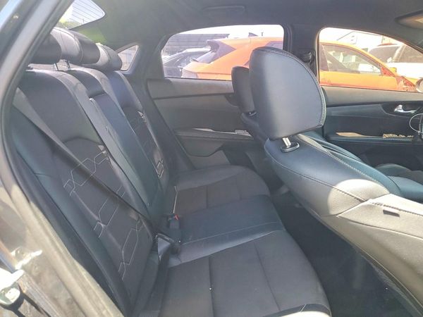 2020 KIA FORTE GT Line