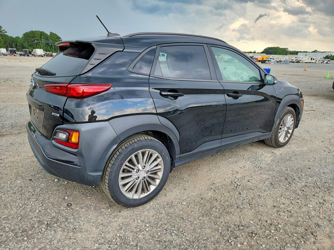2018 HYUNDAI KONA SEL