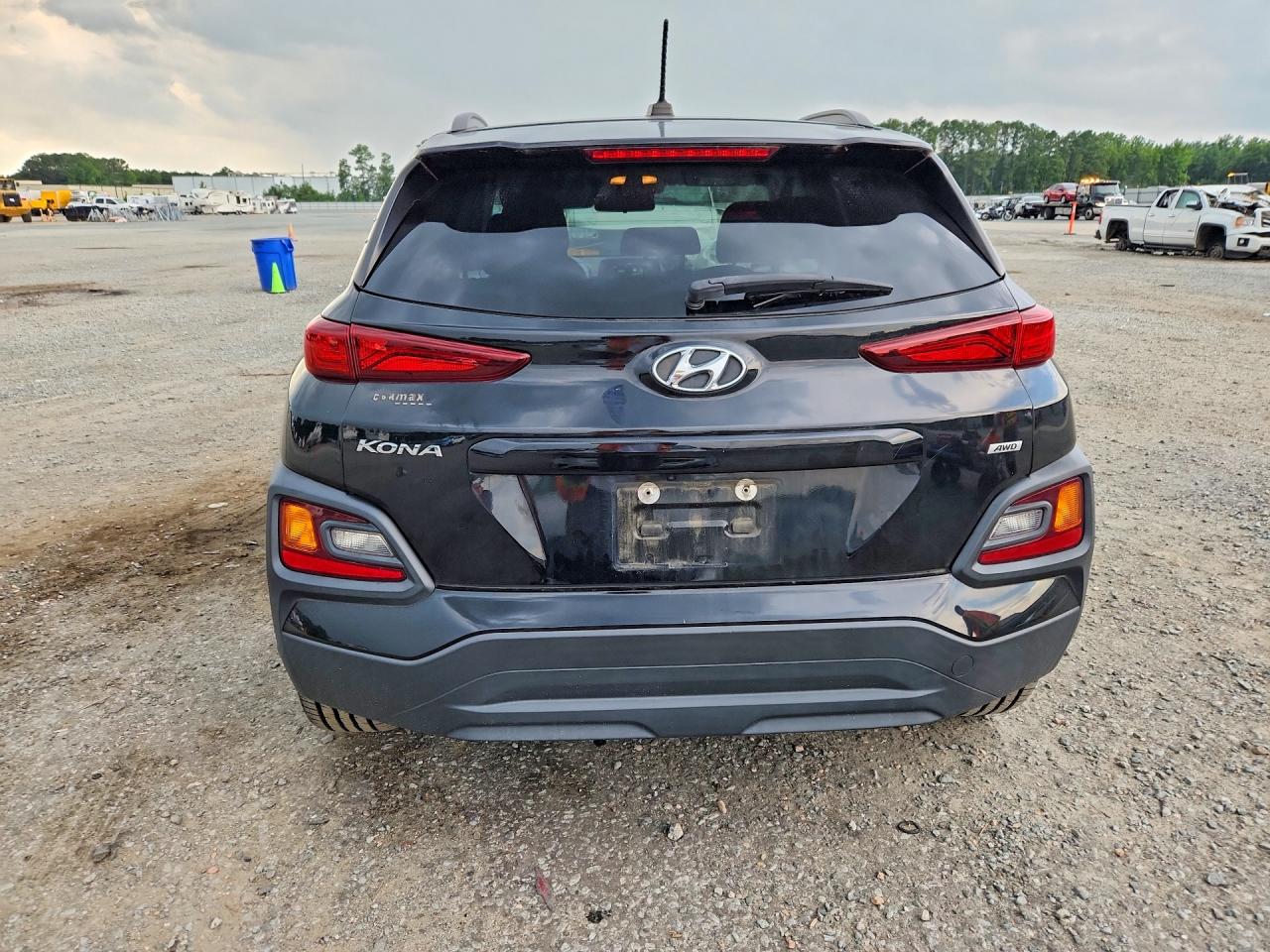 2018 HYUNDAI KONA SEL