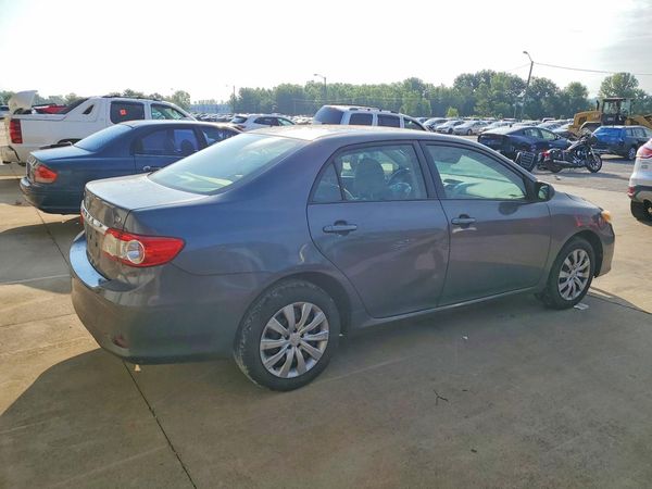 2012 TOYOTA COROLLA