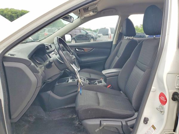 2020 NISSAN ROGUE — DENT
