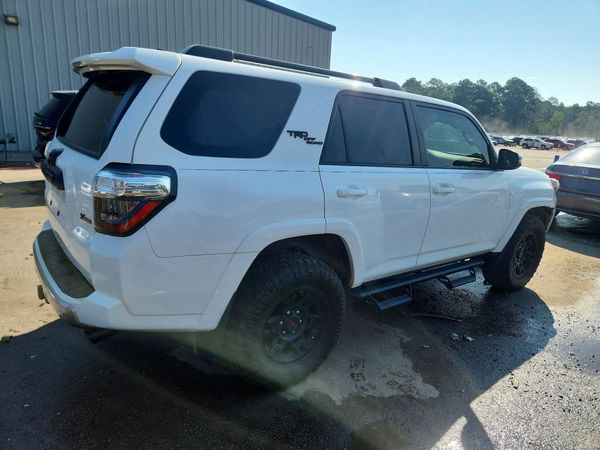 2024 TOYOTA 4RUNNER TRD offroad Prem