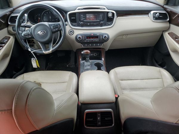 2016 KIA SORENTO