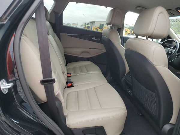 2016 KIA SORENTO