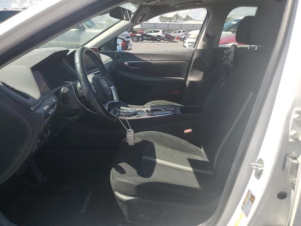 2022 HYUNDAI SONATA